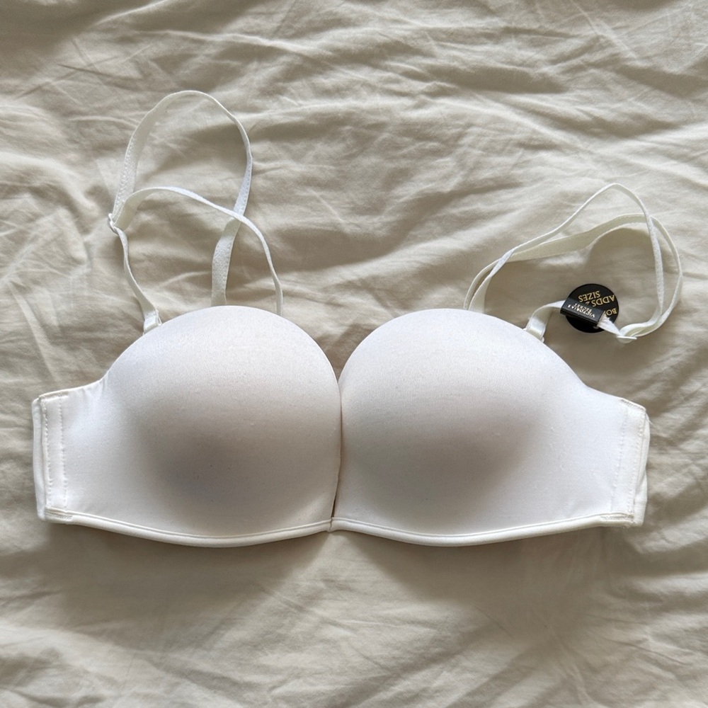 NWT Victoria’s Secret Bombshell bra